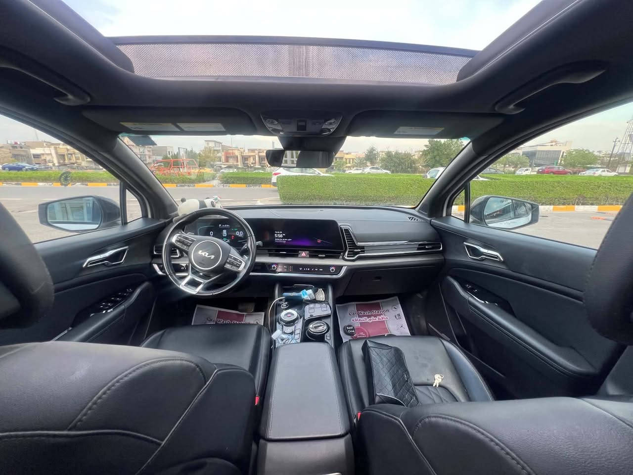 السلام عليكم
كيا سپورتاج2024   plug in Hybrid هايبرد بلك ان 
يعني تكدر تستخدم سياره كانما سياره كهربائيه 
وتكدر تستخدمها  نظام الهجين 
وتكدر تستخدم نظام الوقود انته بكيفك علما تكدر تشحنها شحن خارجي ايضأ وتستخدمها كسياره كهربائيه بصوره تامه وتنسى محرك وبانزين ودوخته 
عداد المسافه 24الف
كيلو متر قابل للزيادة
سعه المحرك 1500 تيربو
فول  موصفات    مواصفاتها :-بنوراما-بصمة  -شاشة كبيره على طول دشبول -كاميرا دوارة 
-رادارات / رادار امامي /رادار جانبي /رادار خلفي -حساسات خلفي -خرائط نظام كيا مفعل بيها اصلا 
-كشنات تدفة‏ -كشنات جلد .-دفع رباعي  نضام جبلي وثلجي وترابي-نزول منحدرات                                                  -كشنات كهرباء-تبريد قطعتين -اوتوهولد -ويل كروم 
-مسجل ناطق مفعل-بلوتوث USB ابل كار بلاي والاندروير . -حاجب ليد-نقطه عمياء-مراة تعتيم 
-اشاراة  مرايه فول تحكم ستيرن كير ماوس                                                                                 -اوتو بريك بريك بصمة                                                  زنون + Led-شحن اللاسلكي                                                           -‏داخل اسود جلد -نضام قياده أيكو + سبورت + نورمل
-مثبت سرعه-تحديد مسار والقياده الاليه
-دمامات صوت هايكولش مرغوبه
  -لايت بلادي Led +  زينون ‏دبل زينون اصلى . -رادار الخطوط البيضاء لايتات اربع عدسات + ليد -شاشة إلكتروني-تشغيل عن بعد 
-منفذ شحن في المقاعد الأمامية-تبريد منفصل السائق عن الراكب مع دكتات تبريد خلفية. .
وبعد كومه مواصفات موجود بسياره
للاستفسار اكثر  ***********
السعر 220  وبيها مجال رقم بغداد السياره كوري وارد امريكي
