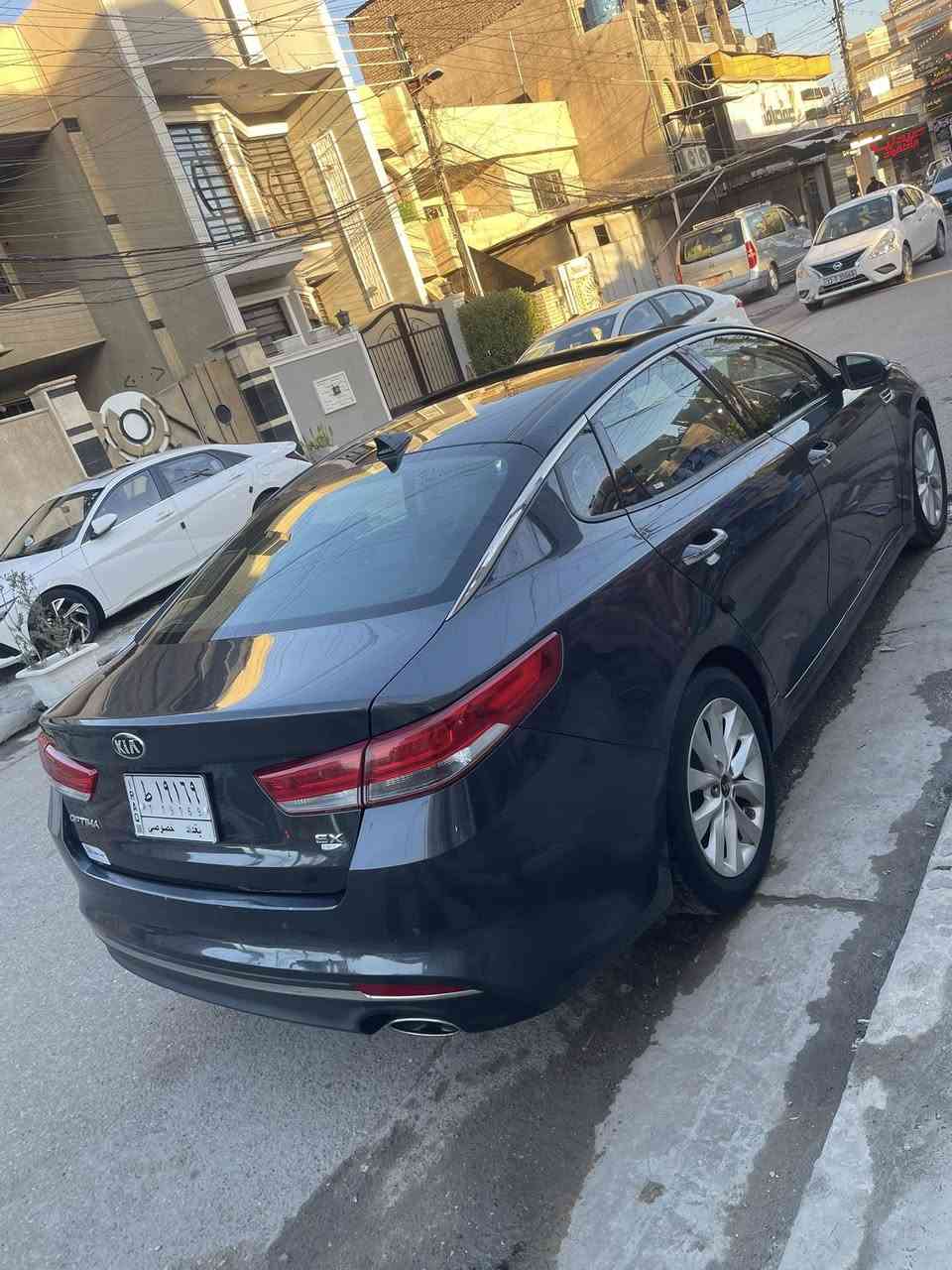 سلام عليكم كيا أوبتما 2017 حادثها باب خلفي الأيسر مكينه 2400 جاهزه وأي نقص مابيها سونرها موضح بصوره ماشيه 115 سياره فول مواصفات بصمه بانورما كشنات تدفئه تبريد رادارات سياره فول ١/١ بيها مواصفات ما ذاكرهن السعر 108 بيها مجال بسيط شراي يتصل غير متواجد ع الفيس العنوان بغداد الرقم ***********
