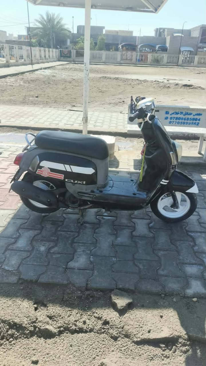 سلام عليكم ماكس بوليس البيع دراجه حلوه ونضيفه كابريتر مو نوزل ابيع فقط  بدون مراوس  مكلف بل نشر سعر ٦٠٠وبيه مجال ول مو شراي لا  يضل يدكدك ‏‪0782 370 4255‬‏
