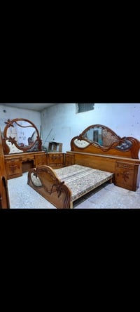 غرفة نوم • للبيع • الحلة