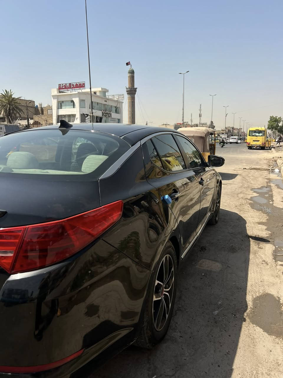 السلام عليكم اوبتما مديل 2013 وارد امريكي سياره كلين بدون ضربه او صبغ انطي كفاله كير ومكينه  كشر رقم السياره بغداد 
مواصفات السياره تحكم ستيرن شاشه كامره نضام الايكو السياره عليهة عالي زنون اصلي 
السعر 115 بيهة مجال. بسيط
استفسار***********
مكان السياره بغداد
