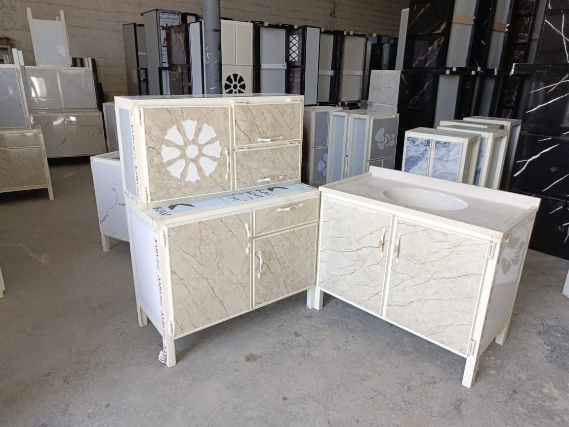 كاونتر متر  ٣ قطع السنك مرمر
السعر 200 الف

توصيل مجاني بغداد فلوجه

(رمادي 15

بابل نجف كربلاء ديوانيه  10

واسط  ديالى صلاح الدين توصيل 25 الف)

سماوة ،ناصرية ،ميسان ، 30
البصرة 35
مرمر متر يمين ويسار متوفر

اطراف 10


**إذا كنت صاحب هذا الإعلان وتريد حذفه لأي سبب، رجاءا أرسل رسالة إلى الدعم الفني**