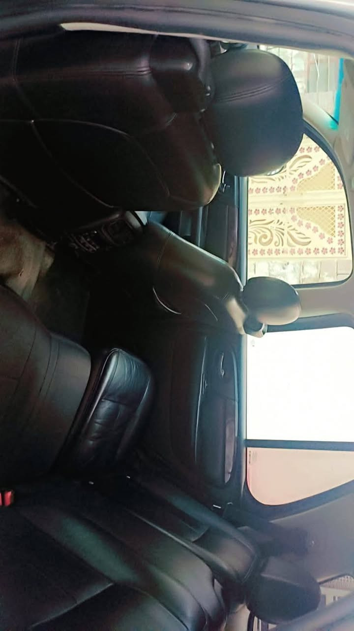 شوفرليت بلايزر حاكمي مال قضاة شكل التاهو ومحركها الاصلي تاهوLTZ رقم سليمانية موديل ٢٠٠٨ وبأسمي قطرة صبغ مابيها اريد مراوس بسيارة


**إذا كنت صاحب هذا الإعلان وتريد حذفه لأي سبب، رجاءا أرسل رسالة إلى الدعم الفني**