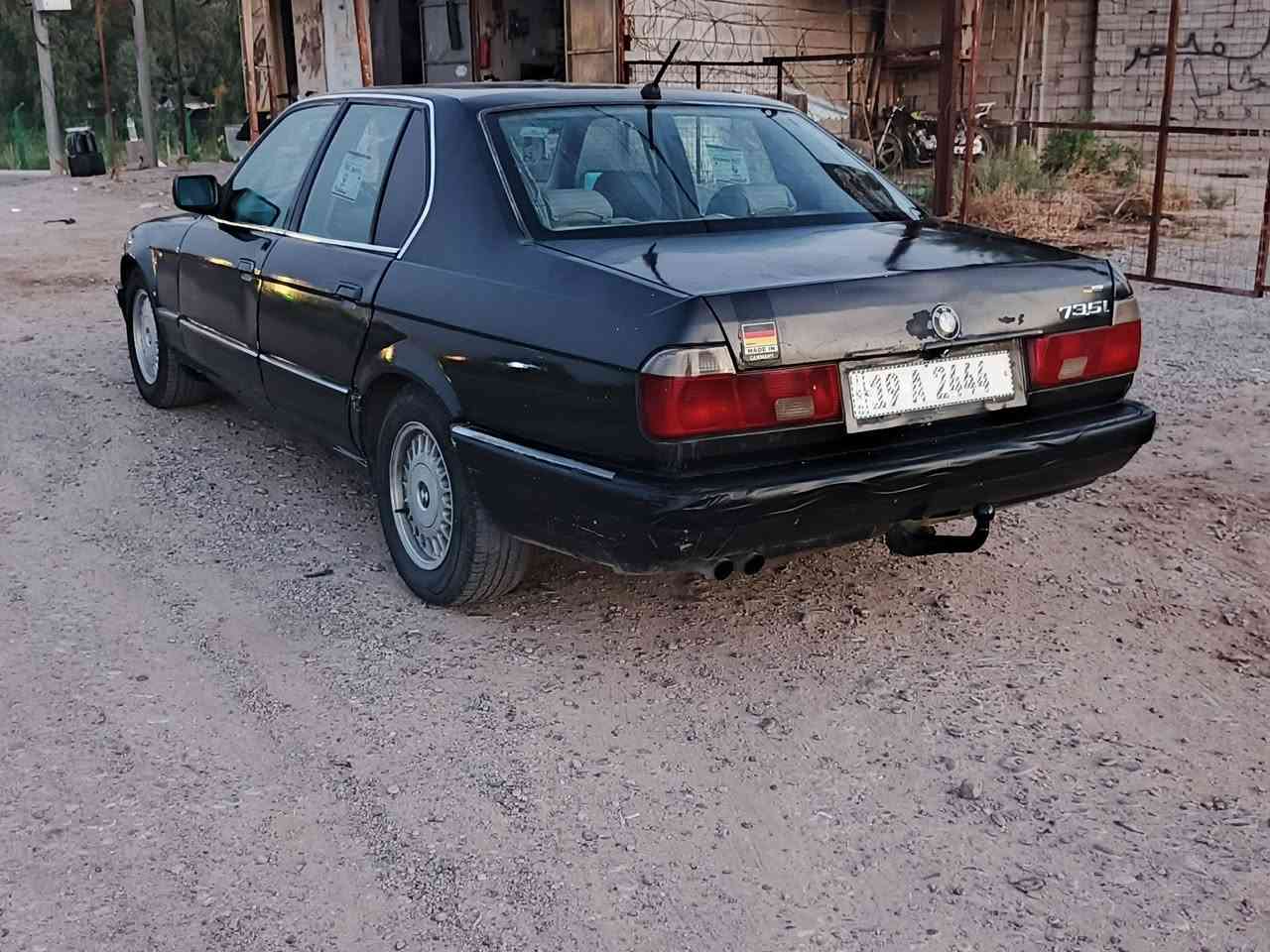 بي إم ٧٣٥ موديل ١٩٩٠ رقم دولي مميز تحويل وين ما يعجبك بسمي سنوية لل ٣١ هزة جديد تخم تاير جديد صدر ٧٥ بلمية مصبوغه عام للجماليه لايت زنون جام كهرباء كله شغال كير ومحرك بطه ٣٠٠٠ مكفولات شلعه ومعدل للبيع أو المراوس السعر ٣٥ وبيهة مجال مكاني ديالى للاستفسار الاتصال بالرقم ***********
