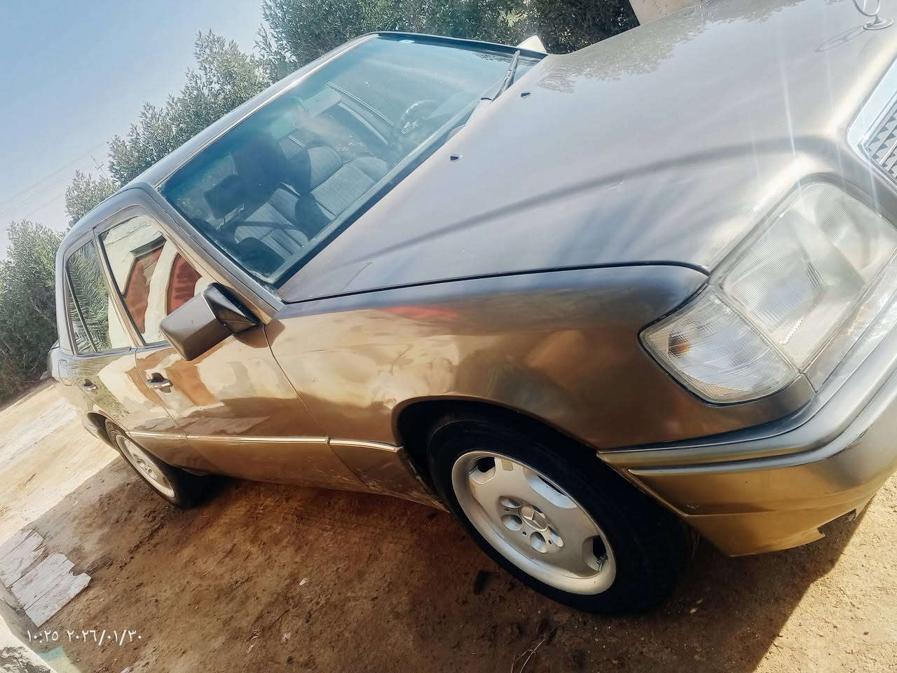 سلام عليكم للبيع مارسيدس بيبي شبح موديل 90 رقم أربيل سنويته 2030 سياره جاهزه مصبوغة الجماليه فقط مكاني ناصرية الشراي يتصل ***********
