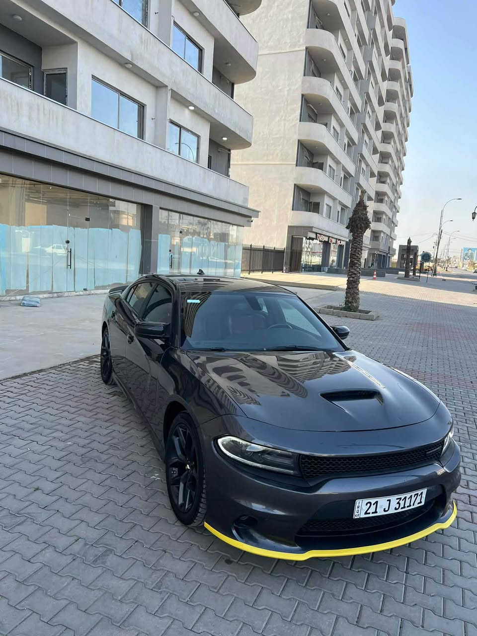 جارجةر موديل 2021  مواصفات GT  ماشي 100 كوشن جلد لونين شاشة جبير رقم جديد سنوية جديد دفتر بانزين بي  3قع بي  صبوغ بدون دواخل بدون ايرباك سعر 193 بي مجال شراي *********** كركوك, العراق
