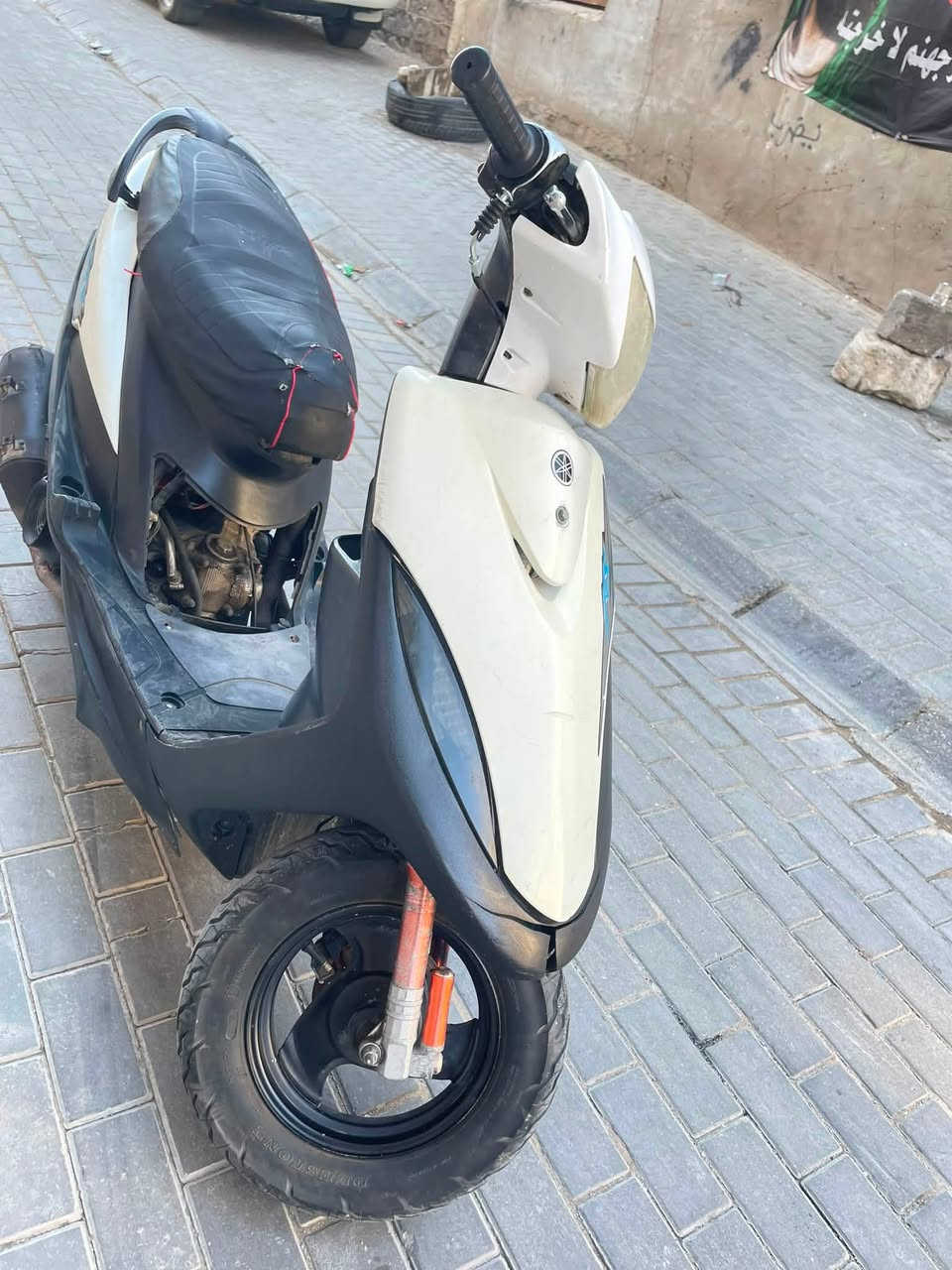 اكس عدله للبيع سعر350 بيها مجال مابيها اي ضرر فقد مكينه مفتوحهه مره وحده مكاني بصره جمهوريه ***********
