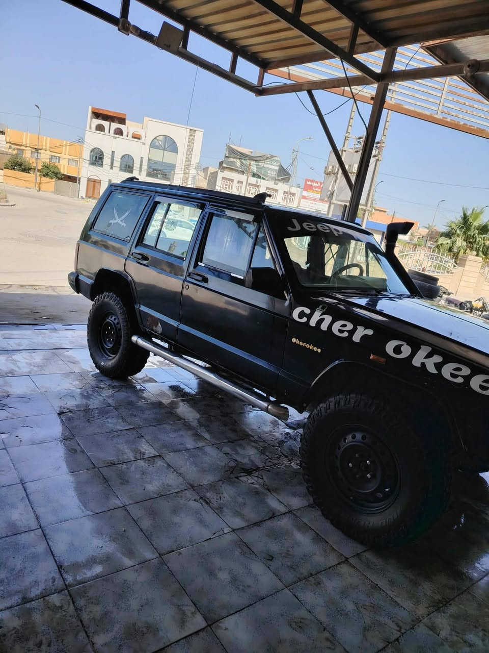 جيب شيروكي للبيع موديل 91 رقم كركوك تفاصيل أكثر عله رقم ***********
