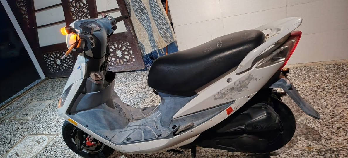 سلام عليكم درجه للبيع كامكو سيام دراجه صارله شهر من منزليه رمبا نوزل سعر 725وبيه مجال ***********
