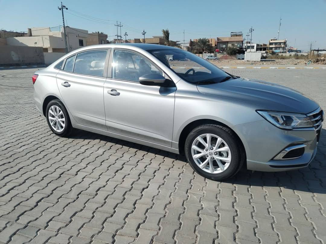 MG5
2023 ماشية 39الف رقم اربيل الجديد
كفاله عامة ماعده اصبع بالباب
السيارة علئ ايدي وكله بانزين محسن ودهن اصلي
تخم تاير جديد قبل 15يوم شديتلهه السيارة نضيفة فول واستخدام شخصي فقط
السعر 107 وبيهه مجال حك الجية مكاني بغداد كميرة
***********
