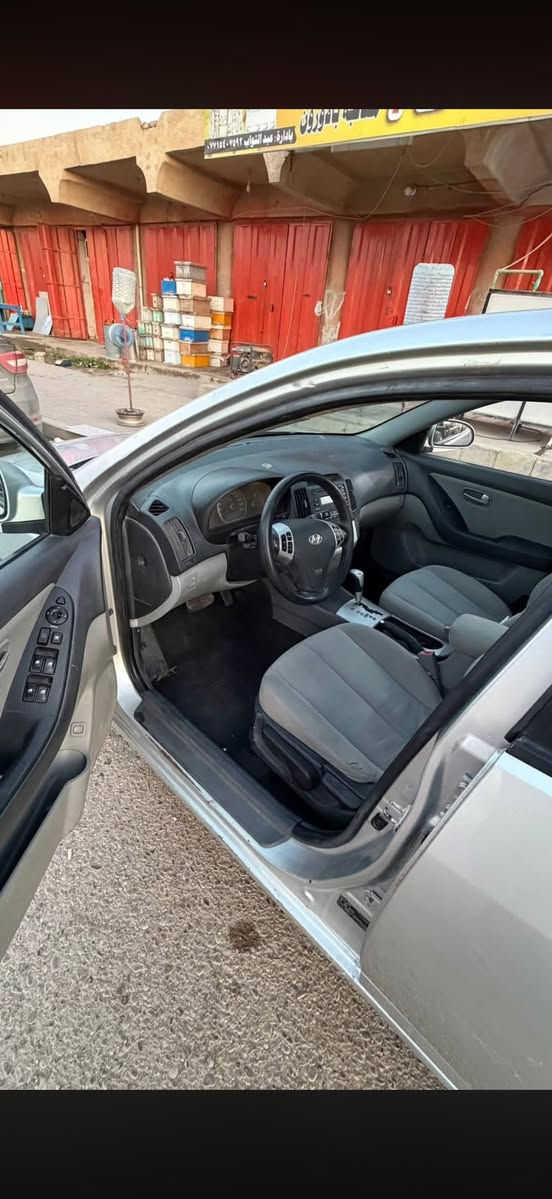 افانتي 2009  گص جديد باجات
سياره نضيفه حيل وجاهزه 

 وتخم تاير جديد گير محرك كله مكفول 

للاستفسار ***********
السعر 40
