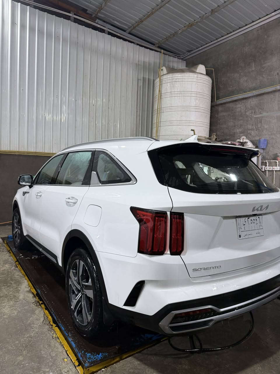 سورنتو 2023 خليجي فول مواصفات 1-1 للأخير ارخص سورنتو خليجي بالسوك
كفالة عامة ما عدى شخوط ثلاث بالباب الخلفي

موجود السونار بالصور

محرك كير كفالة

شرط الفحص سونار 

فول أعلى فئة

بانورما

خمس كامرات 360

فور ويل

كشنات جلد - كشنات تدفئة - تبريد

محرك 6 سلندر

7 راكب

تبريد ثلاث قطع

رادات أمامية خلفية

تحكم ستيرن

كير ماوس

شاشة كبيرة ديجتال

شاشة كبيرة

كار بلي

ماشية 43 

جنطة كهرباء ذكية

إشارة ترحيب

السيارة فول للأخير اعلى فئة

مكان السيارة بغداد الكريعات ( داخل بيت)

السعر 300 ورقة بيها مجال حك

***********
***********
