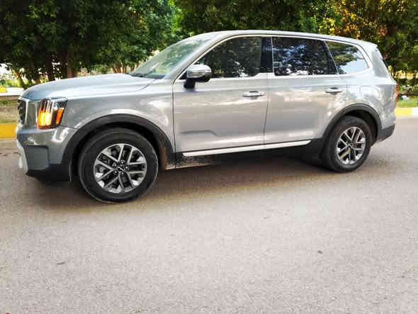 تولارايد مديل 2024
بلا رقم اي محافظه تترقم
حادث جاملغ وبنيد فقط
السياره فول عدى الفتحه
الموصفات
كشنات جلد
بصمه
شاشه دجتل متصل
رادر خلفي ومامي
قياده ذاتيه
تشغيل عن بعد
مثبت سرعه
توقف ذاتي
تحديد مسار 
سايد بريك بصمه 
للاستفسار الاتصال 
على الرقم
***********
