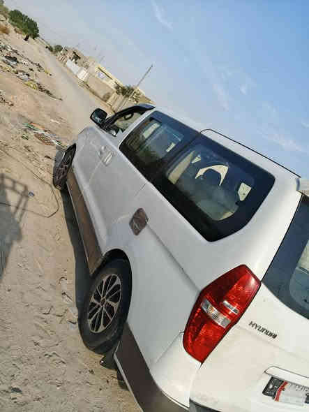 سلام عليكم ستاركس للبيع موديل 16. مفتوح تخم تاير باتري سلفون    بسم عمي مدور ثاني يوم   سياره جاهزه بيه جاملغ خلفي وتكمه امامي نضربت بل شجره باقي كفاله موضوح عندك بل ***********صوره شراي يتصل غير متواجد عل نت     سعره 168بيه مجال لشراي
