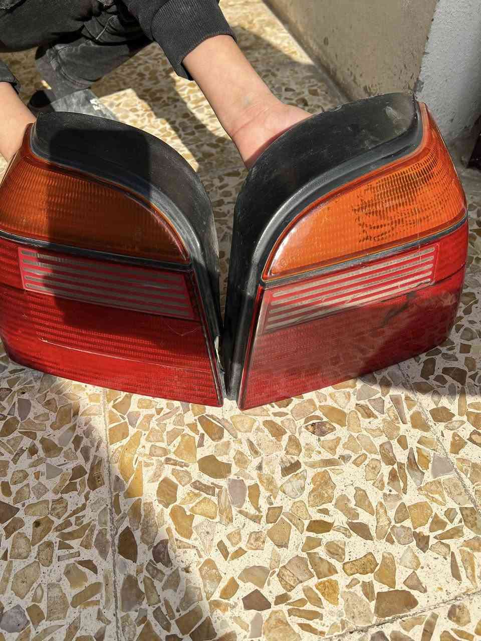 السلام وعليكم لايتات وبك لايتات مال كوالف     مكاني موصل سعرهم 30الف قفل ***********
