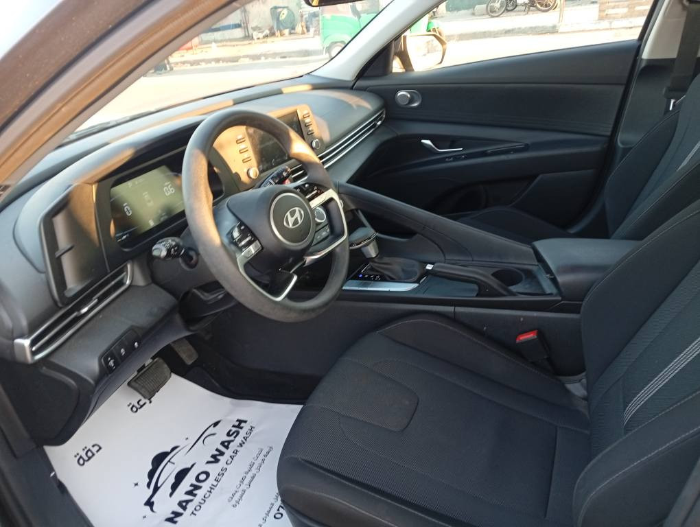 السلام عليكم سيارة البيع انترة موديل 2025 بدون رقم تترقم جميع المحافظات العراق عداالاقليم  دخول جديد
ماشية 26
محرك 2000دوش
المواصفات
رادارات
التضامن تحديد مسار مع تنبه مغدرت المسار

رادار امامي
نظام بريك طوارئ تلقائي
السيارة كفالة عامة من كلشي  من الحادث والقرق 
السعر 170بيها  مجال العنوان البصرة حي الحسين اتصال *********** البصرة, العراق
