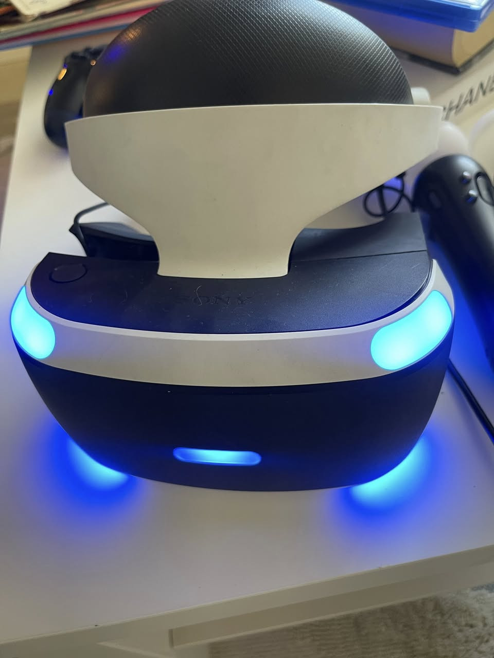 بلي ستيشن 4 مع كاميرا وVR وجويستكات يدات عدد ٣ و٢ موڤ VR  للبيع كلها كامله ب٤٠٠ الف مكاني بغداد شقق حي السلام قريب كراج البياع 
تصوير فديو بالتعليقات


**إذا كنت صاحب هذا الإعلان وتريد حذفه لأي سبب، رجاءا أرسل رسالة إلى الدعم الفني**