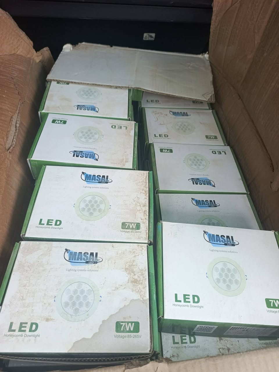 كل عام وانتي بخير غراض للبيع مابحاجتهن كل قطعة بسعر مناسبات لاستفسار ***********
