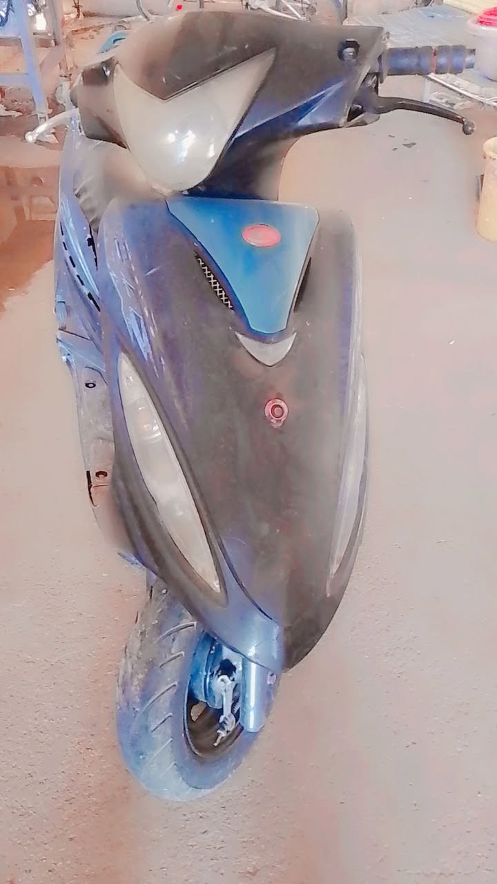 جيفور ابيع كوم حديد. طافيه الدراجه سعرها 100
الاتصال ع رقم 
***********
