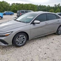 النترا وارد امريكي هايبرد 2024   سياره جديده جداً نص فول مشي 14 الف مي...