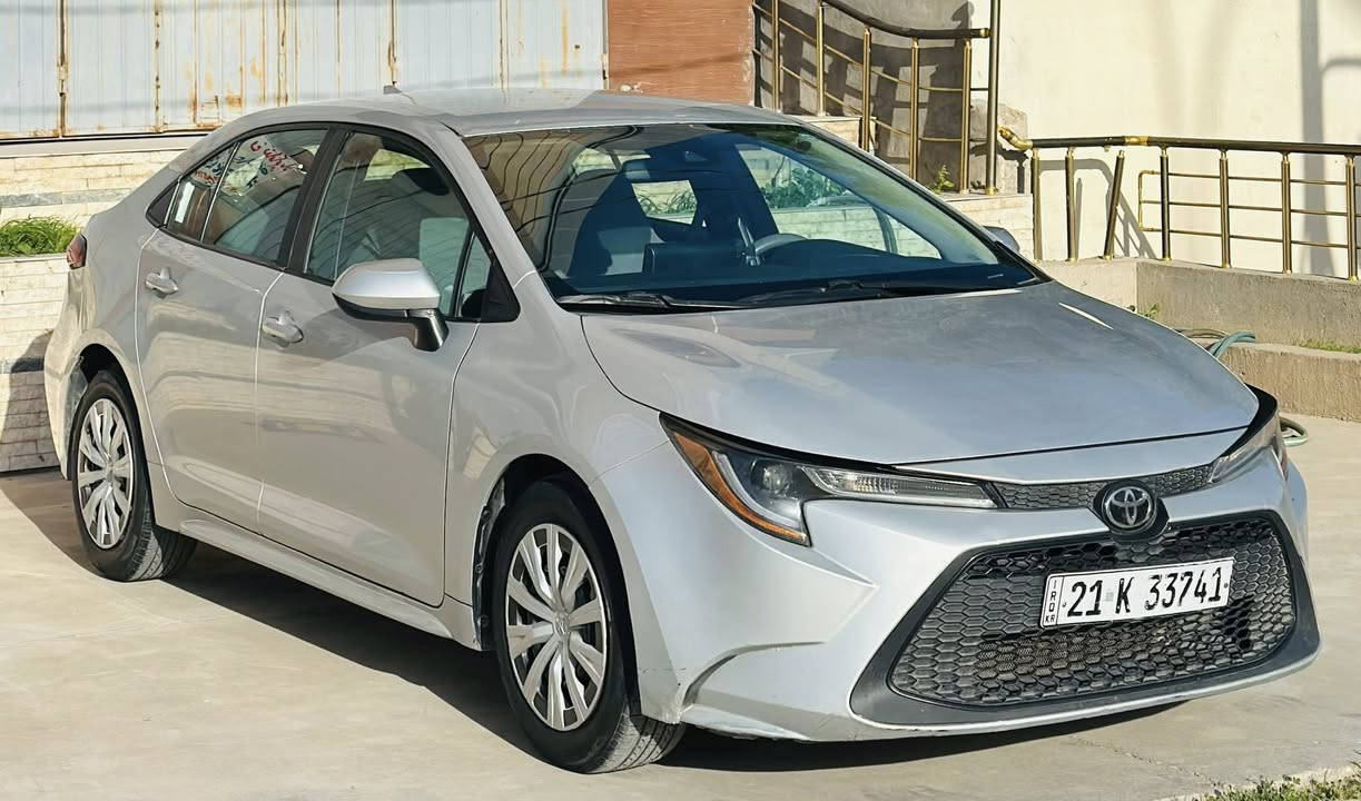 للبيع كورلا LE
السعر 143 بيها مجال بسيط 
***********
موديل 2021
بجم كبس بدون ايرباك 
الون سلفر 
ماشيه 74 
حجر بلادي 
رادار بلادي 
تحكم ستيرن 
تثبيت سرعه 
لايتات بلاديه 
صدر خير من الله 
كير مكينه بشرط 
تايرات جديد 
حادثها جاملغ خلفي ويا جوه الرقم الصندوق صبغ بدون قطرة دواخل سونار ورقم الشاصي بالمنشور 
رقم سليمانيه رقم سنويه هزه كله جديد 
تحويل وكاله ثاني يوم 
مكان السياره ديالى خانقين
