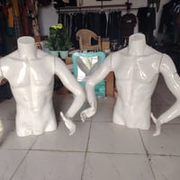 ملكانات للبيع 8 قطع 07748421477 07505646442