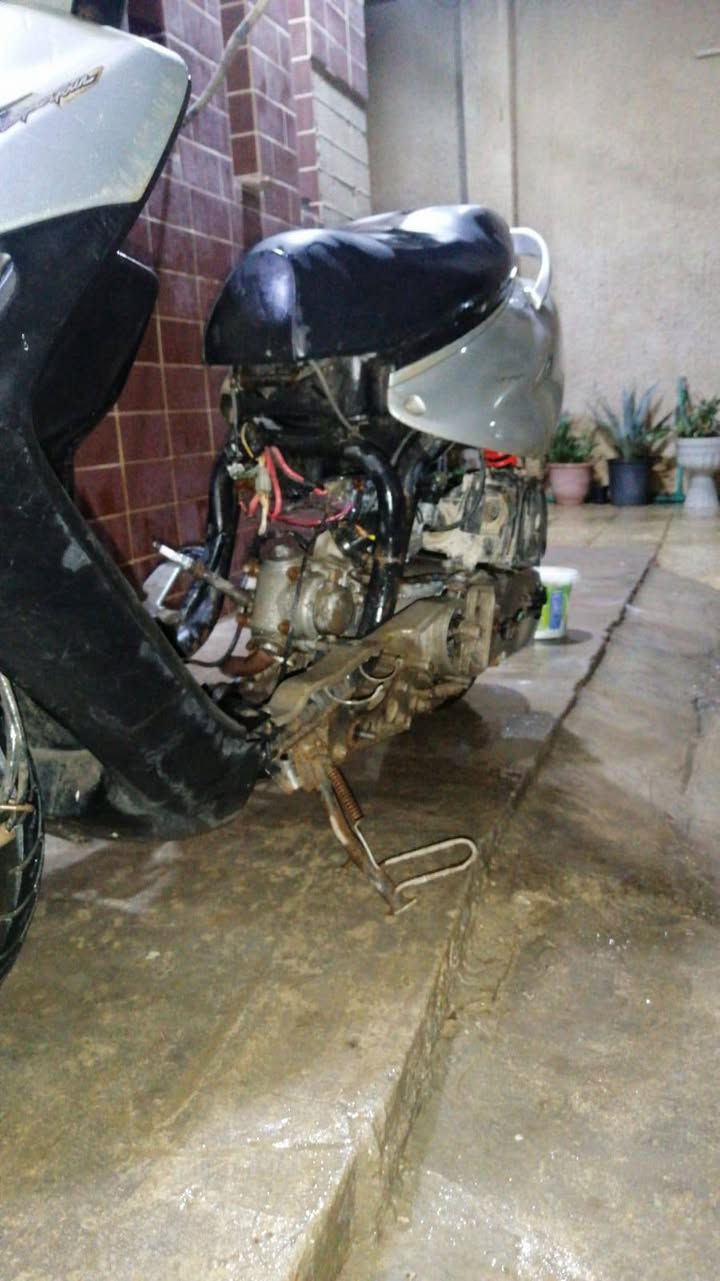 سلام عليكم ماكس 120
للبيع دراجه خير من الله تعال افحص وشايف الف خير السعر 300 

***********
