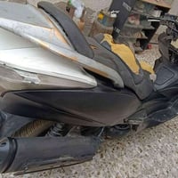 سلفر جيتي 400 طافيه بيع كوم حديد مشغول عنها سعر  للتواصل وتساب 0774258...