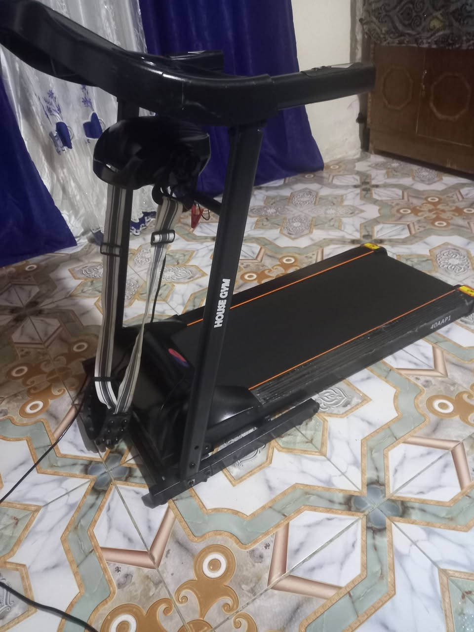 جهاز جري يتحمل وزن 120ك بي جهاز خواصرومذوب الدهون بي قياس نبض القلب بي تحكم سرعه وكلشي شغال السعر 200الف العنوان البصره زبير


**إذا كنت صاحب هذا الإعلان وتريد حذفه لأي سبب، رجاءا أرسل رسالة إلى الدعم الفني**