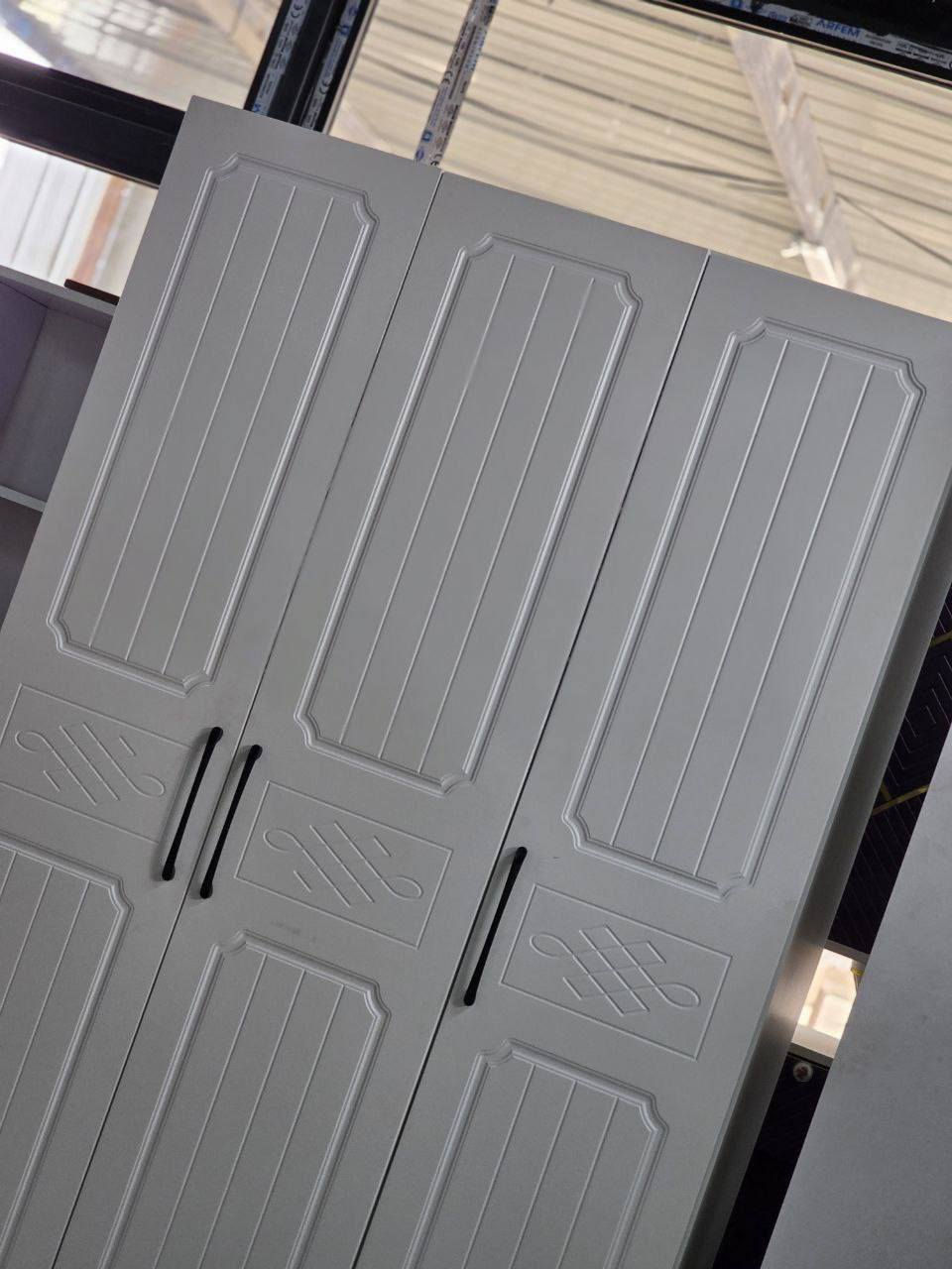 🔥 عرض قوي من جنة الأسعار 🔥
🪑 كنتور ٣ باب خشب MDF درجة أولى
ترتيب + فخامة + سعر يفوز 💪✨
تصميم أنيق يخلي غرفتك مرتبة 100٪
📏 القياسات:
▪️ العرض: ١٢٠ سم
▪️ الارتفاع: ٢ متر
▪️ العمق: ٥٢ سم
💰 السعر: 275


**إذا كنت صاحب هذا الإعلان وتريد حذفه لأي سبب، رجاءا أرسل رسالة إلى الدعم الفني**