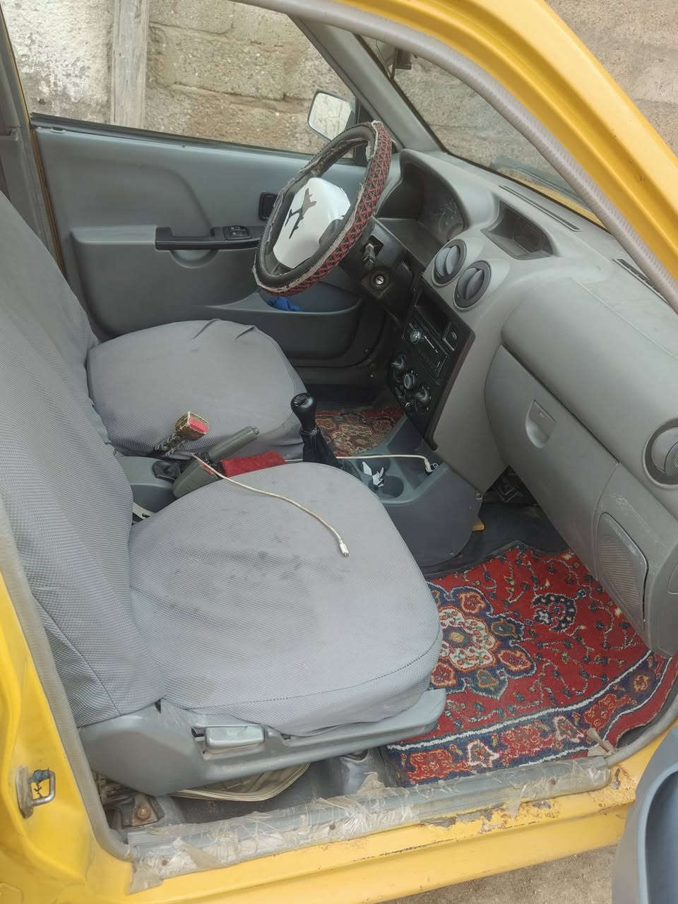 يالله سايبا للبيع موديل 12 باسمي سنويه جديده ل2030
المحرك  والكير   حداديه  مدوشمه باتري جديد داينمو جديد السياره جاهزه مال جناي السعر 26 وبيها مجال  *********** 
*********** راسلني هم عادي
