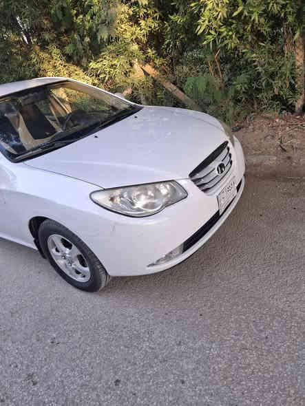 النترا خليجي موديل 11بغداد للبيع
السياره جدا نضيفه ومواصفات معروفه 
السياره مكفوله ماعدا صبغ جاملغ امامي لافتح ولاضربه اثر شخوط
مكاني الحله ابي غرق
اي استفسار اتصل ***********
السعر 118 بيها مجال بسيط
