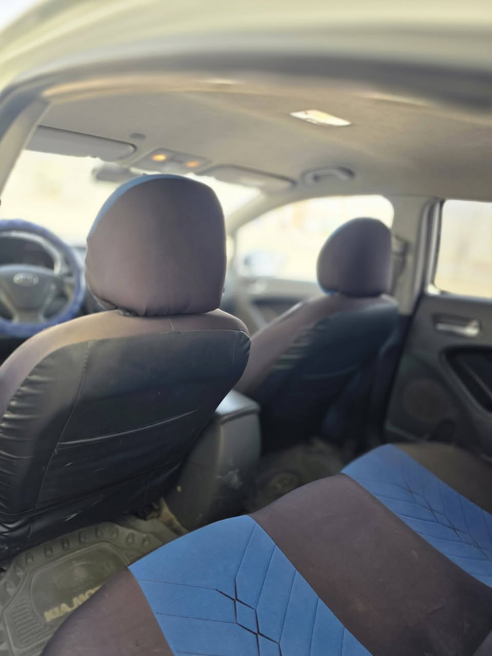 السلام عليكم
سيراتو 2017 رقم اربيل الجديد باسم شركة في النجف ماشية 150الف  بيه فقط بارد بسيط بطرف الچاملغ الامامي مكفولة من صبغ وتبديل وكفاله الگير والمحرك  للاستفسار(***********) السعر 136 $
