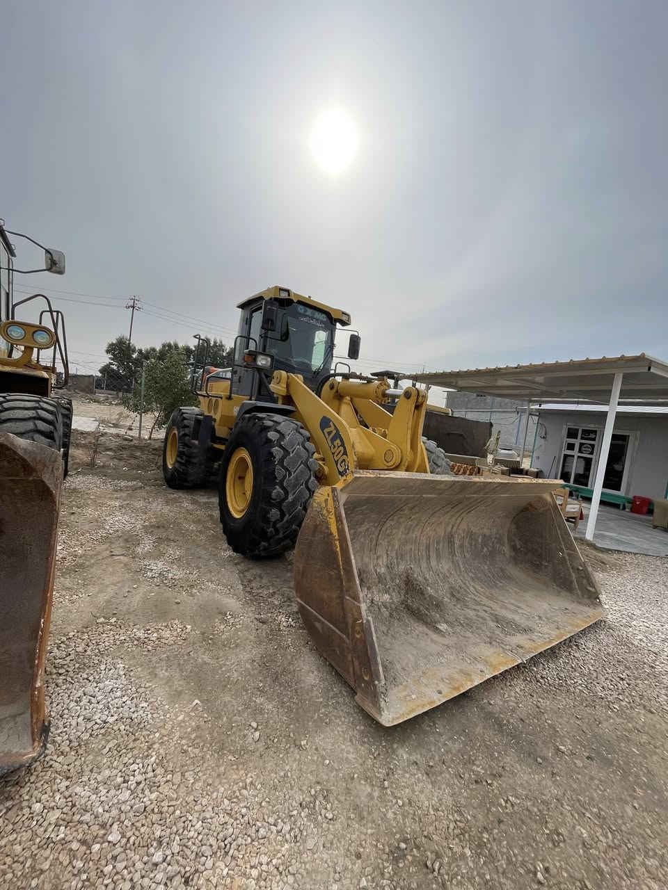 السلام عليكم شفل موديل ٢٠١٣ بموديله رقم بغداد مكاني حله معارض النيل معرض ابو عزام المعموري السعر ٢٩٠ وبي مجال 
***********
