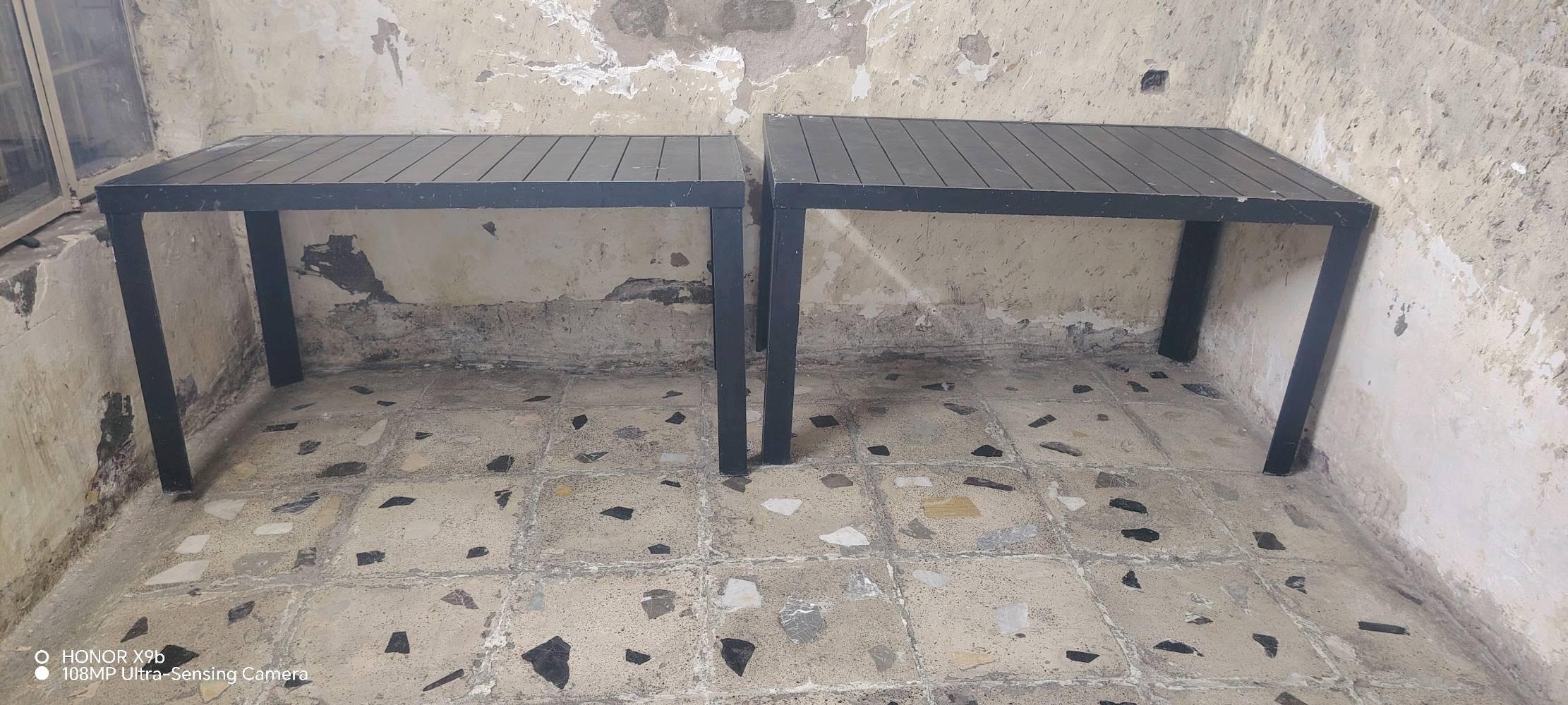 للبيع ميزين طعام من المنيوم القوي جديد غير مستعمل بغداد مدينة الصدر السعر ٢٥٠ مبايل *********** 