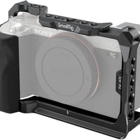 متوفر كيج a7c  قطعه جديده غير مستخدمه  للبيع  07706291120