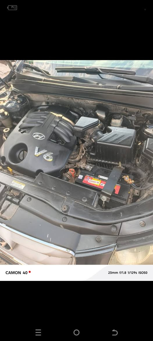 سنتافي امريكي موديل 2012 /6 سلندر 7 راكب فول مواصفات ماعدى الفتحه 
مكينه گير حداديه تدفئه تبريد تخم تاير مكفول 
السعر المطلوب 130 وبيه مجال 
***********
سونار بالمنشور
