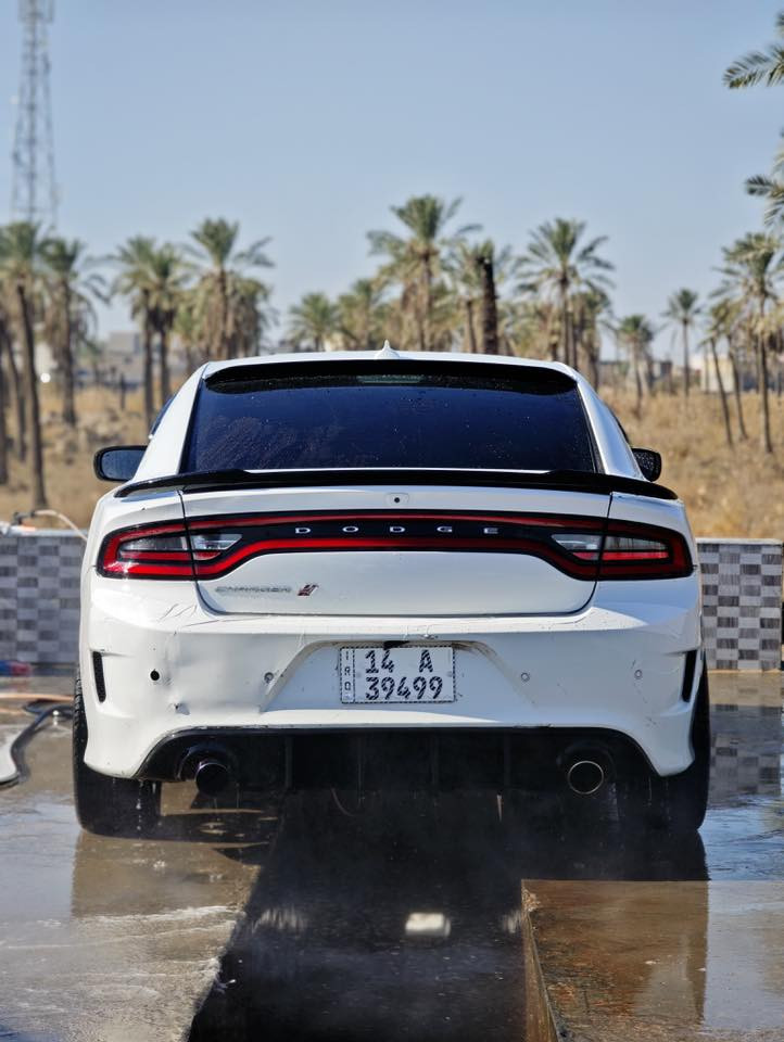 السلام عليكم جارجر موديل 2018 GT بيهه باب مبدل بلادي والبنيد مبدل للتحديث فقط والباقي كفاله من الجاملغ  للجاملغ ***********
