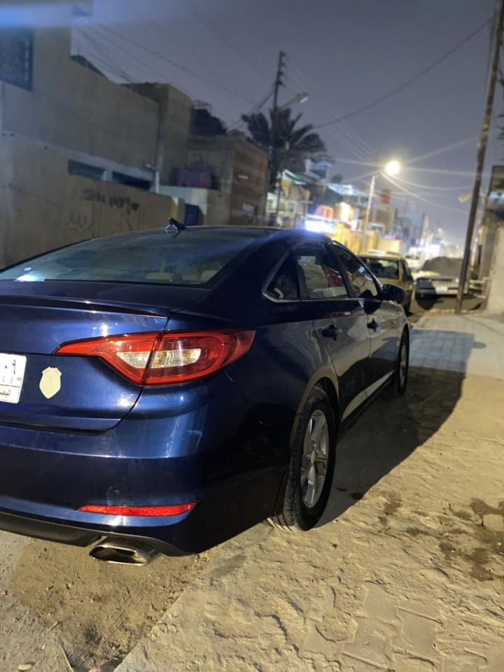 السلام عليكم سوناتا ٢٠١٦ وارد أمريكي  حادث سياره بس دعاميه  والباقي كفاله  رقم بصره سياره حلوه حره تحويل لون أزرك موصفات تحكم ستيرن شاشه مكينه ٢٠٠٠  سياره حلوه مال بيت عيوان سياره بصره حيانيه الاستفسار ***********
