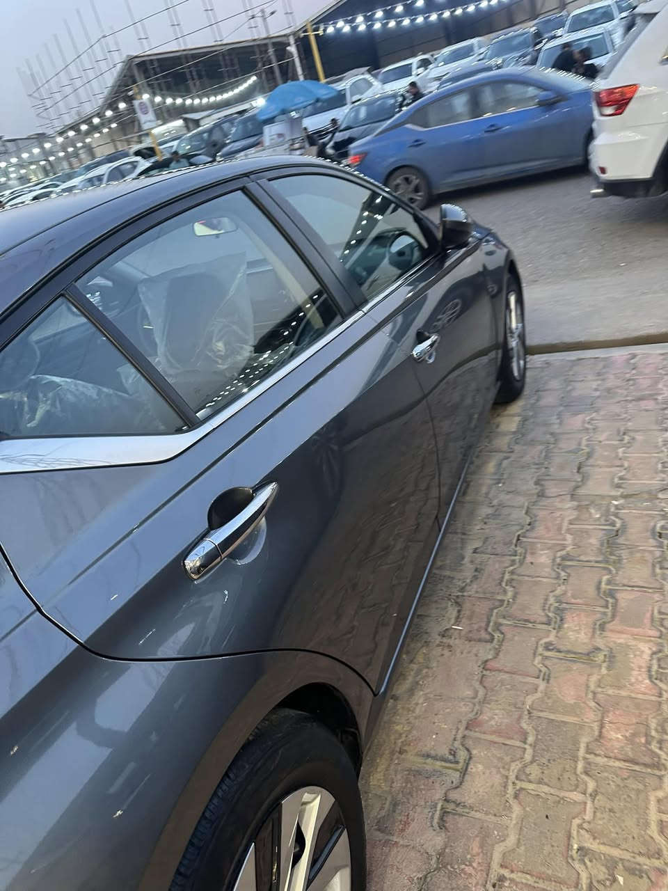 نيسان ئالتيما مؤديل 2020مواسفات s يه ك چاملغي بؤياخي هه يه يه ك بست ساردي هه يه سه نوي تازيه هه زي تازيه كؤبؤن بزيني هه يه ٧٤ مايل رؤشتوه رقم تلفؤن ***********
