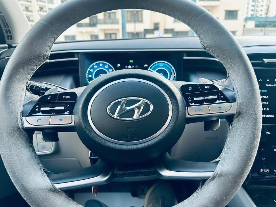 السلام عليكم للبيع قطعه نادره

السياره استيراد خاص

اعلى فئة توسان‏.............. LIMITEDVIP

موديل 2024 امريكي هايبرد سياره ماشيه فقط 12الف مايل رقم بغداد

مواصفات سياره كلش هواي ومتخلص

السياره تتقدم وترجع بالبصمه

السياره گيرهه دكم 

سياره فور ويل وليس تو ويل

خزن ميموري للكشنات

مري قلاب عنده الرجوع

بصمة تشغيل 

بصمة أبواب لمس دخول ذكي 

بنوراما على طول السيارة 

صندوق كهرباء شفط 

كامرات 360 درجة 5 كامرات

 ( جانبية - أمامية - خلفية ) 

كامرات مع الأشارة 

تبريد وتدفئة بالكشنات كشنات أمامية وتدفئة بالكشنات الخلفية

رادرات وسياقة ذاتية 

الكشنات الأمامية كهرباء 

أضواء محيطية متعدد

كشنات خلفية هيتر 

مرايات تعتيم ذاتي 

أبل كار بلي 

أندرويد أوتو 

شاشة دجيتل 3 أشكال للقيادة 

شاشات خلفيه

أشاير ترحيب 

أضواء أمامية LED زنون 

أضواء خلفية LED

نظام سماعات BOOSكلش عالي

فول أوامر صوتية 

جامات أوتو 

قطعتين تبريد 

إشارات ب المري 

شفتات ستيرن 

تحكمات ستيرن 

هاند بريك بصمة 

شحن واير ليس 

منافذ شحن 

أوتو هولد 

تشغيل عن بعد 

السيارة أوتو بارك 

حساسات أمامية 

حساسات خلفية 

گير ٣أنظمة أيكو وسبورت ونورمل 

رادار أمامي 

رادار خلفي 

رادار جانبي 

نقطة عمياء

داش كام 

وبعد بيه كلش هواي مواصفات حادث سياره خفيف بدون ايرباك وبدون فتح اي قطعه وبدون صبغ جديده جدا  صور الحادث مرفق بالمنشور دهن جديد مبدل تاير مشلن الاصلي مال شركه السياره رقم بغداد بسمي تحويل ثاني يوم  السياره متعوب عليه بالعافيه على ياخده

مكاني ديالى 

السعر/220 بيع او مراوس

للاتصال ***********

