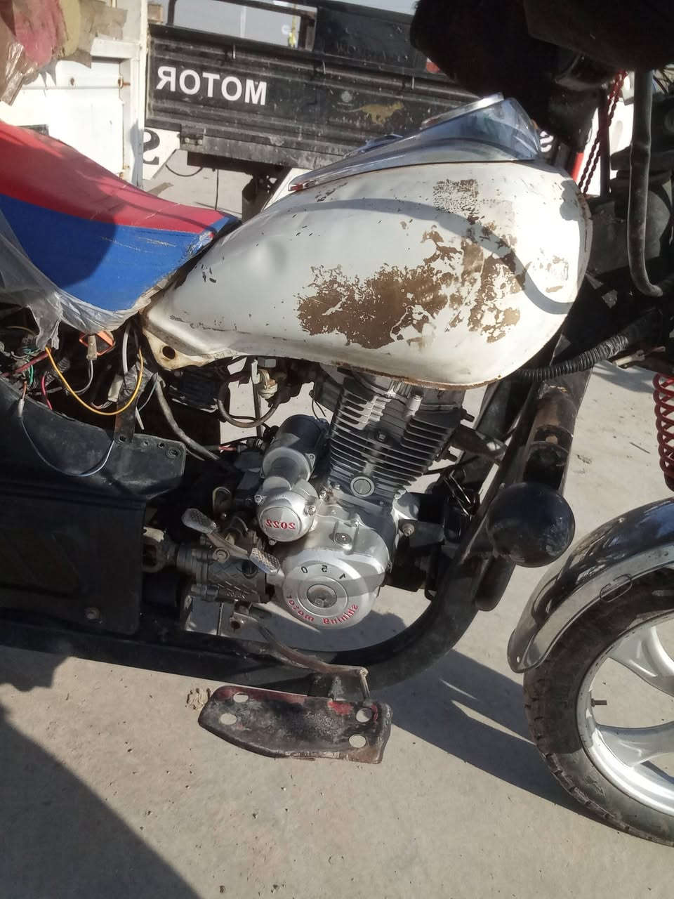 اسلام عليكم ورحمة الله
ستوته للبيع
موديل 2017
محرك2022
شرط انطيك محرك
وشاصي واكسل
السعر 850
الرقم***********
مكان صلاح الدين
فلكت الفرسان
