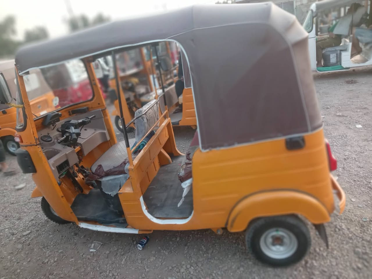 السلام عليكم تكتك البيع مديل 2019 بشهر 12 رقم وسنوية تحويل ثاني يوم  تكتك خير من الله السعر 6و750 وبيهة مجال الطيبين الاستفسار ***********
