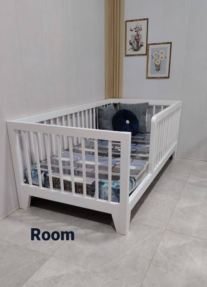 من خشب الصنوبر الطبيعي \ متوفر جميع الألوان 🌱 🧸 
كربلاء \ طويريج \ متوفر توصيل محافظات


**إذا كنت صاحب هذا الإعلان وتريد حذفه لأي سبب، رجاءا أرسل رسالة إلى الدعم الفني**