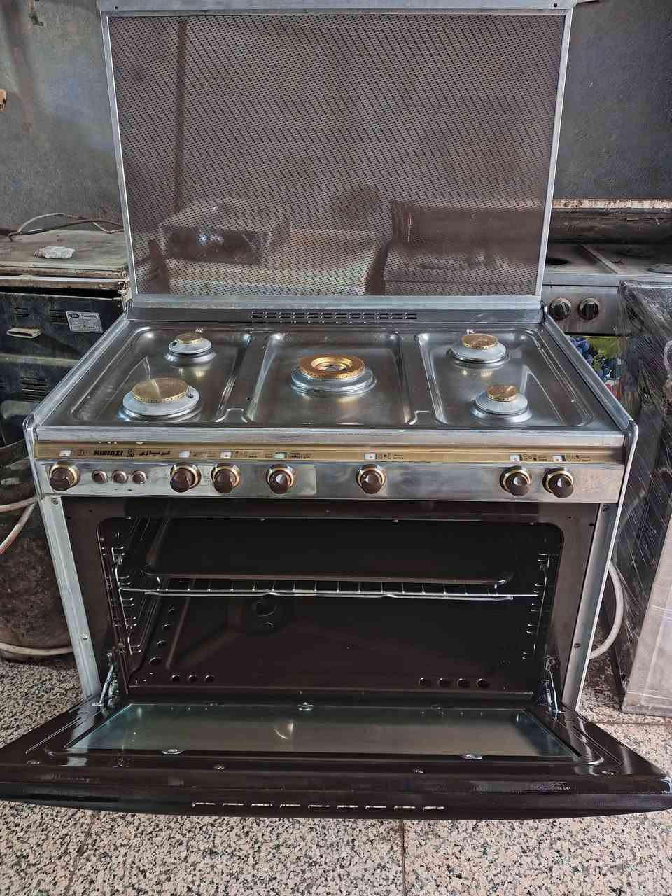 اسعار تنافسيه شرط نص سعر سوك🔴🔥
يا الله 

وصول وجبه جديده طباخات من اجود نوعيات

درجه اولى باب اول باله

 شرط الفحص والضمان 

طباخات كلششش نظيفه اخو الجديد ومثل ما موضح ب صور 

نظافته 95٪

ناره خمس مشاعل وافران شرط الفحص نار زركه 

وضمان 

تفحص وتاخذ ضمان سنه 

للتواصل والستفسار تفضل خاص وتدلل 

***********

*********** 

او الاتصال على الارقام ومراسله واتساب 

العنوان 

سوق شيوخ شارع لطفي 

ورشه ابو سيف لطباخات 

معلومه اضافيه اراوسك بطباخك الي عدك ان كان قديم متروك اراوسك مو مشكله وافرقلك من سعر 

تواصل اكثر تفضل خاص وتدلل

يوجد توصيل ✨💜
