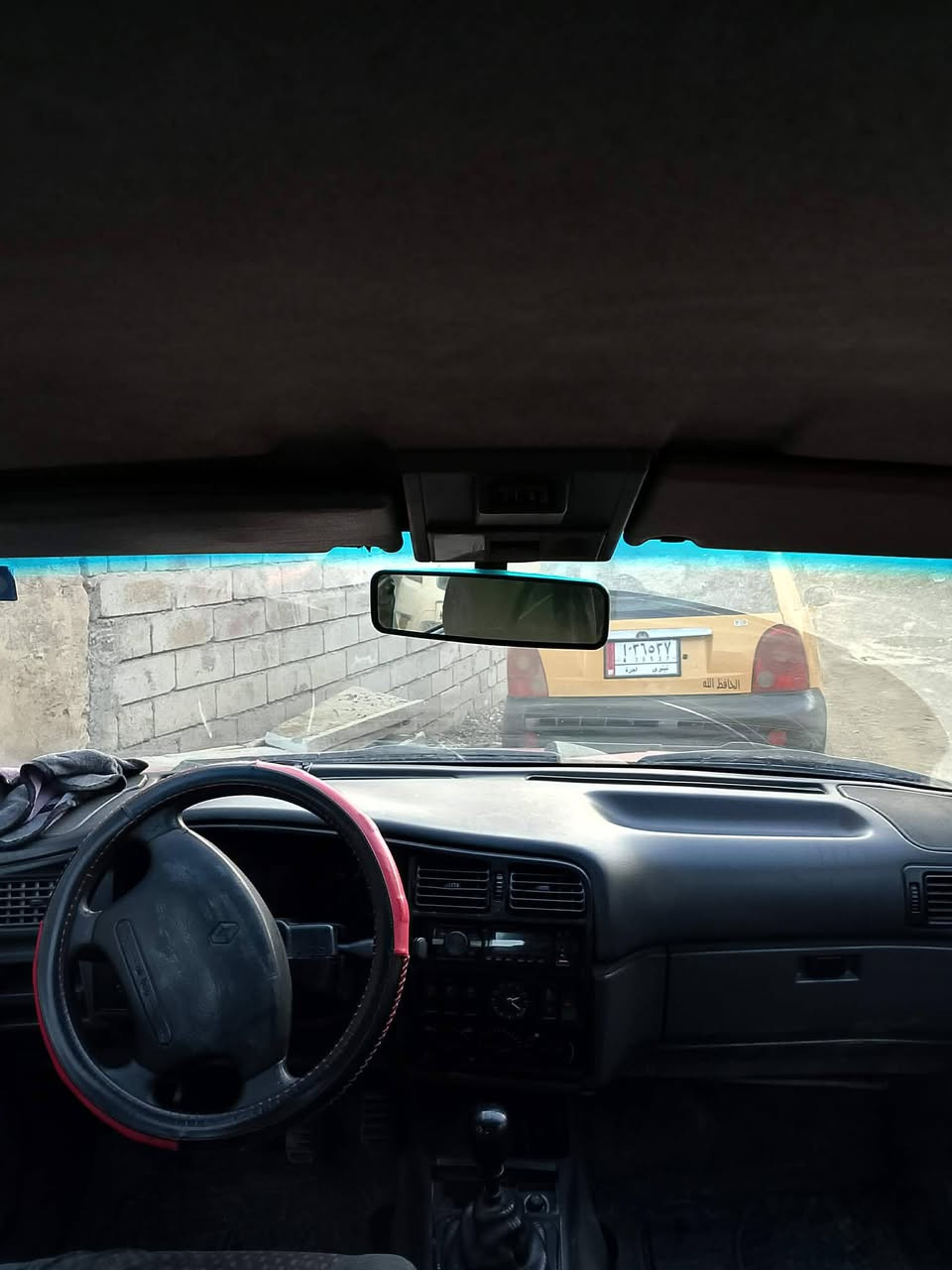 للبيع او مرواسه 
رينو حجم 19 رقم هزء جديد اني الشرعي موديل 92 كهربائية شغاله محرك وكير شرط سنويه لي 2030 السعر 23بيها مجال للتواصل اتصل مكلف بالنشر ***********5 بي وتساب
