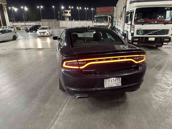 جارجر امريكي 
موديل 16 
sxt 
ماشيه 225000
بدون ايرباك
السياره كلين 
بيه طخه وحده بغداد 
صوره الضربه الحادث موجودة
رقم التواصل : ***********
