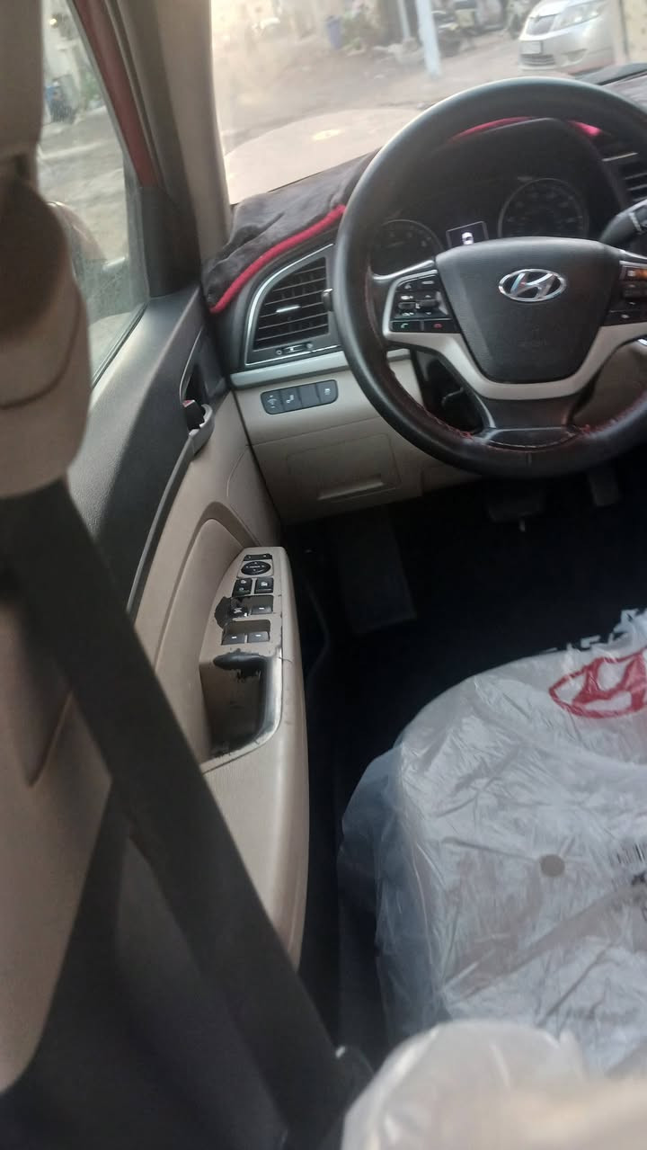 السلام عليكم  النتره ١٨ وارد امريكي  حادث بنيد  وربع جاملغ السياره فول مواصفات  والمحرك  بي بخار  خفيف  السعر ١٢١ مبايل *********** الشرطه الخامسه واتساب مفتوح
