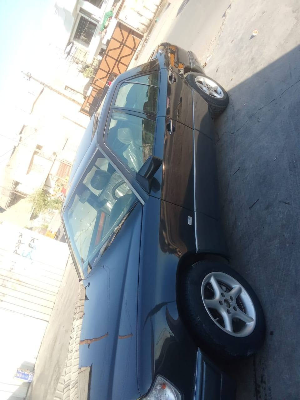 مارسدس دب مديل ٩٣ رقم نجف تحويل ثاني يوم مكينه جديده منضومت التبريد جديد تبريد ثلج كهربايات كله شغاله صدر امامي خلفي جديد بطنه جديد سياره  مصبوغه جماليه تريك وين مايعجبك السعر 80 رقم ***********
