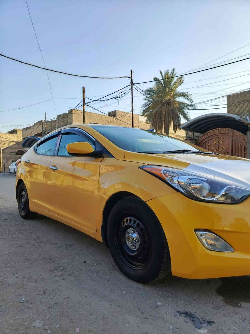 سلام عليكم الانتره للبيع موديل 2013 وارد أمريكي مكينه 2000 دوش منضومه غاز تبريد ثلج تخم تاير حادثهه دعاميه الخلفيه وبنيد مصلح نفسه 
السعر 108 وبيهه مجال
(السياره نضيفه احله من الصور) المكان بغداد  الهاتف ***********
***********
